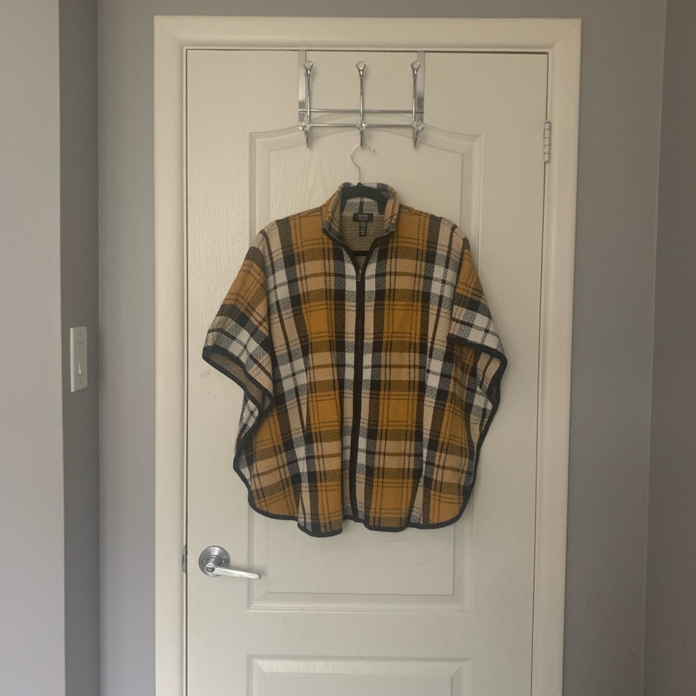 Jones New York Black and Yellow Poncho Sweater